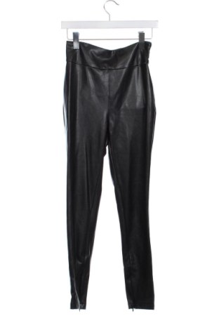 Dámské kalhoty  Guess, Velikost S, Barva Černá, Cena  1 426,00 Kč