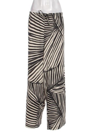 Γυναικείο παντελόνι H&M, Μέγεθος 3XL, Χρώμα Πολύχρωμο, Τιμή 10,99 €