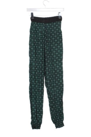 Damskie spodnie Madonna, Rozmiar S, Kolor Kolorowy, Cena 126,09 zł