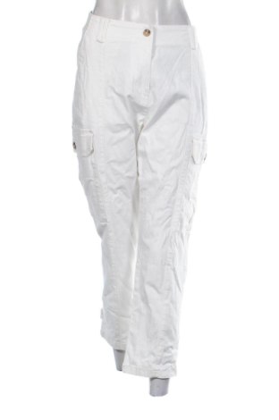 Damenhose Marks & Spencer, Größe L, Farbe Ecru, Preis € 11,99