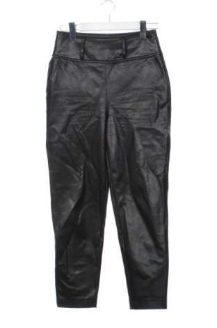 Дамски панталон Mohito, Размер XS, Цвят Черен, Цена 14,74 €