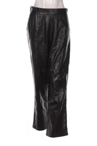 Γυναικείο παντελόνι Pieces, Μέγεθος M, Χρώμα Μαύρο, Τιμή 14,00 €