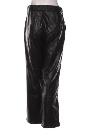 Γυναικείο παντελόνι Pieces, Μέγεθος M, Χρώμα Μαύρο, Τιμή 14,00 €