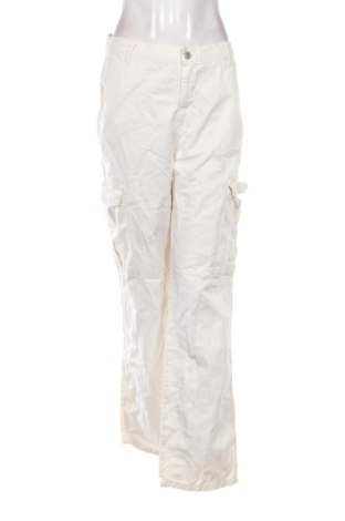 Damskie spodnie Pull&Bear, Rozmiar L, Kolor ecru, Cena 78,99 zł