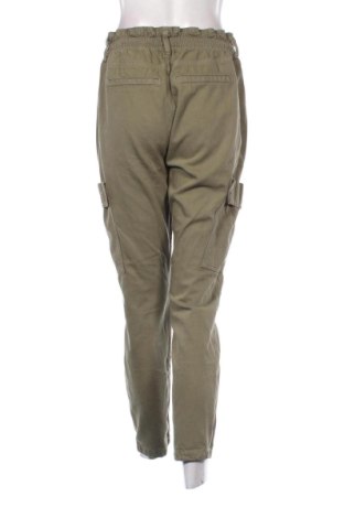 Γυναικείο παντελόνι Reserved, Μέγεθος S, Χρώμα Πράσινο, Τιμή 14,82 €