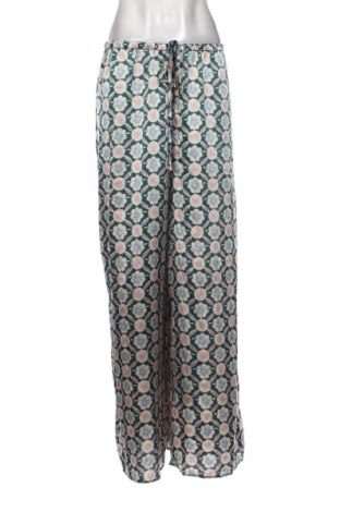 Дамски панталон Reserved, Размер XXL, Цвят Многоцветен, Цена 14,82 €