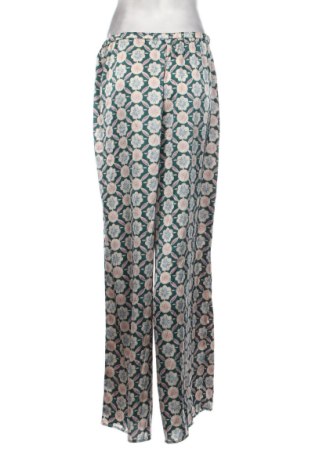Дамски панталон Reserved, Размер XXL, Цвят Многоцветен, Цена 14,82 €