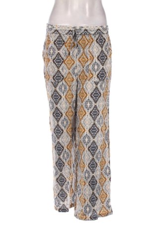 Damenhose Saint Tropez, Größe M, Farbe Mehrfarbig, Preis 21,00 €