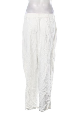 Γυναικείο παντελόνι Stradivarius, Μέγεθος L, Χρώμα Λευκό, Τιμή 13,99 €