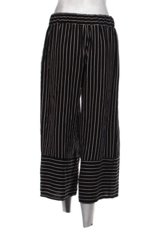 Дамски панталон Stradivarius, Размер L, Цвят Многоцветен, Цена 15,33 €