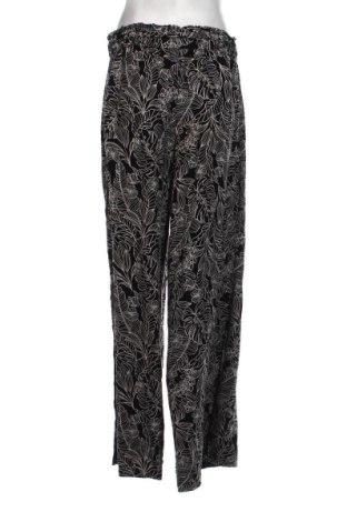 Дамски панталон Stradivarius, Размер L, Цвят Многоцветен, Цена 14,82 €