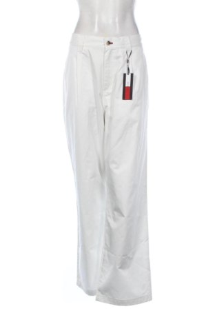 Дамски панталон Tommy Hilfiger, Размер XXL, Цвят Бял, Цена 104,81 €