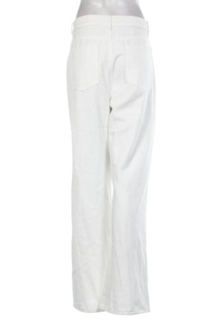 Γυναικείο παντελόνι Unbranded, Μέγεθος L, Χρώμα Λευκό, Τιμή 15,00 €