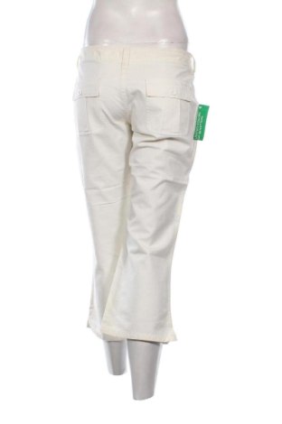 Γυναικείο παντελόνι United Colors Of Benetton, Μέγεθος XL, Χρώμα Λευκό, Τιμή 48,00 €