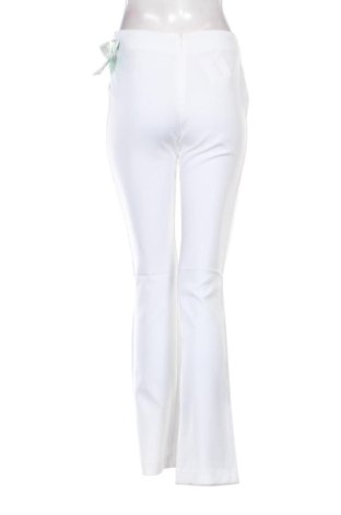 Γυναικείο παντελόνι United Colors Of Benetton, Μέγεθος M, Χρώμα Λευκό, Τιμή 48,00 €