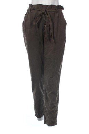 Damenhose Vintage, Größe L, Farbe Grün, Preis € 10,99