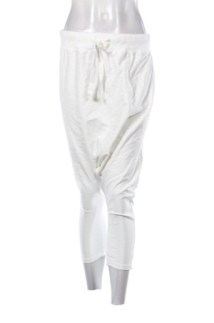 Дамски панталон Wendy Trendy, Размер S, Цвят Бял, Цена 12,27 €