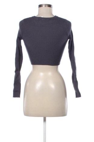 Dámský svetr Bershka, Velikost S, Barva Šedá, Cena  439,00 Kč