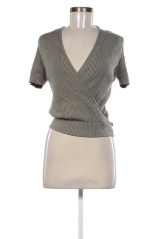 Damski sweter Primark, Rozmiar M, Kolor Zielony, Cena 80,38 zł