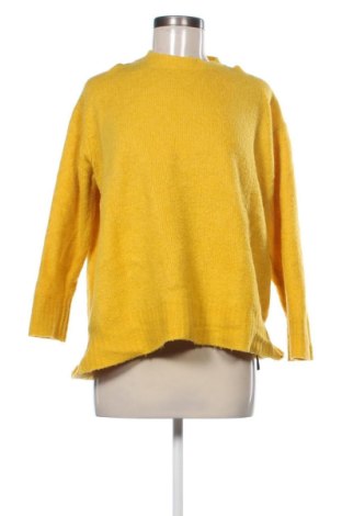 Dámský svetr Zara, Velikost M, Barva Žlutá, Cena  397,00 Kč