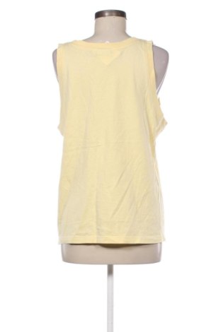 Дамски спортен топ Adidas Originals, Размер M, Цвят Жълт, Цена 17,00 €