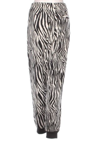 Dámske tepláky Adidas, Veľkosť L, Farba Viacfarebná, Cena  56,95 €