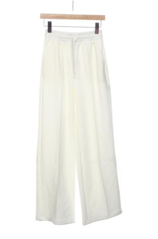 Дамско спортно долнище Bershka, Размер XS, Цвят Екрю, Цена 19,42 €