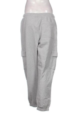 Dámské tepláky Calvin Klein Jeans, Velikost L, Barva Šedá, Cena  2 279,00 Kč