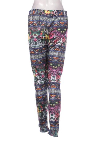 Női sport nadrág Hype, Méret M, Szín Sokszínű, Ár 7 025 Ft