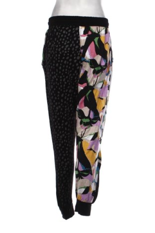 Damen Sporthose Lelosi, Größe M, Farbe Mehrfarbig, Preis 17,39 €