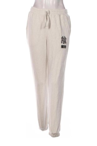 Pantaloni trening de femei Majestic, Mărime M, Culoare Ecru, Preț 145,99 Lei