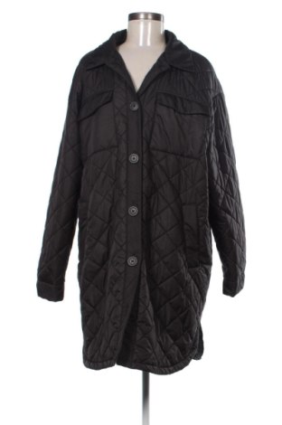 Damenjacke ONLY Carmakoma, Größe XL, Farbe Schwarz, Preis 21,00 €