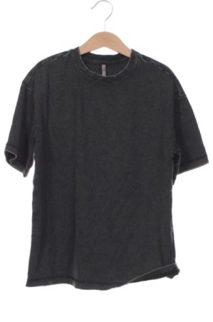 Kinder T-Shirt ONLY, Größe 3-4y/ 104-110 cm, Farbe Grau, Preis € 15,99