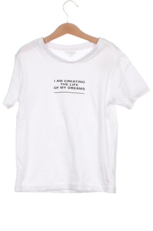 Dětské tričko  Reserved, Velikost 6-7y/ 122-128 cm, Barva Bílá, Cena  142,00 Kč
