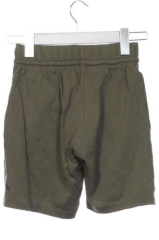 Kinder Shorts Adidas, Größe 8-9y/ 134-140 cm, Farbe Grün, Preis € 14,00
