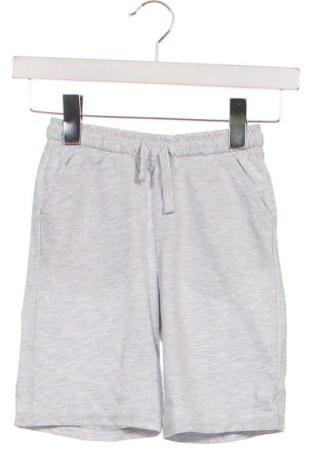 Kinder Shorts LC Waikiki, Größe 6-7y/ 122-128 cm, Farbe Grau, Preis 7,00 €
