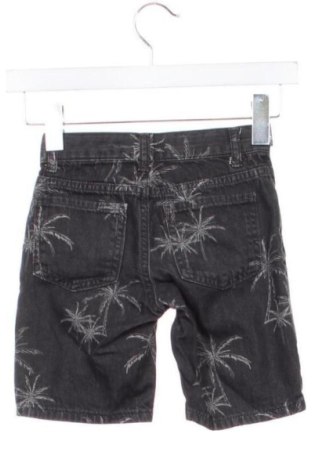 Detské krátke nohavice  LC Waikiki, Veľkosť 4-5y/ 110-116 cm, Farba Čierna, Cena  7,16 €