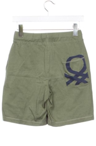 Pantaloni scurți pentru copii United Colors Of Benetton, Mărime 10-11y/ 146-152 cm, Culoare Verde, Preț 46,92 Lei