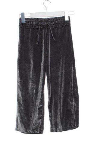 Detské nohavice  Blu Kids, Veľkosť 8-9y/ 134-140 cm, Farba Sivá, Cena  7,95 €