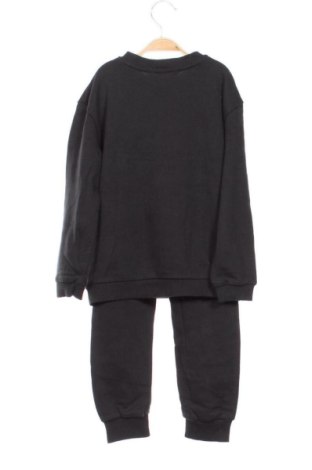 Dresy dziecięce H&M, Rozmiar 5-6y/ 116-122 cm, Kolor Kolorowy, Cena 107,17 zł