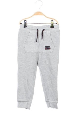 Kinder Sporthose Reserved, Größe 3-4y/ 104-110 cm, Farbe Grau, Preis € 13,00