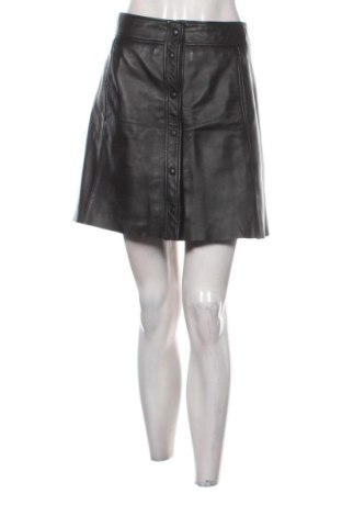 Кожена пола Massimo Dutti, Размер S, Цвят Черен, Цена 55,82 €