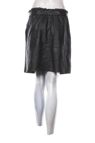 Кожена пола ONLY, Размер M, Цвят Черен, Цена 3,57 €