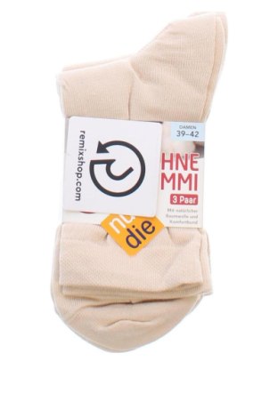 Set Nur Die, Größe M, Farbe Beige, Preis € 8,99