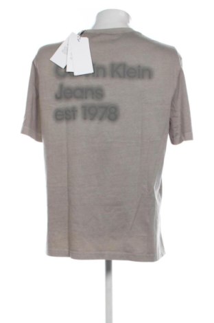 Męski T-shirt Calvin Klein Jeans, Rozmiar S, Kolor Beżowy, Cena 154,99 zł