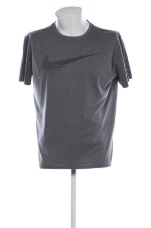 Tricou de bărbați Nike, Mărime XL, Culoare Gri, Preț 194,97 Lei
