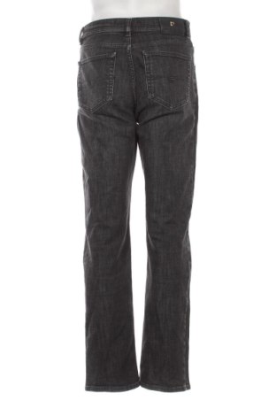 Męskie jeansy Pier One, Rozmiar M, Kolor Czarny, Cena 200,43 zł