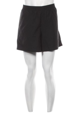 Pantaloni scurți de bărbați Adidas, Mărime L, Culoare Negru, Preț 107,99 Lei