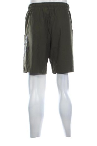 Ανδρικό κοντό παντελόνι Nike, Μέγεθος M, Χρώμα Πράσινο, Τιμή 19,99 €