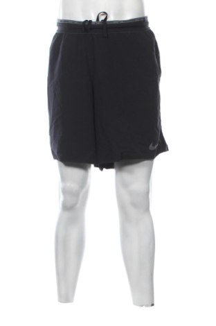 Pantaloni scurți de bărbați Nike, Mărime XL, Culoare Negru, Preț 129,99 Lei